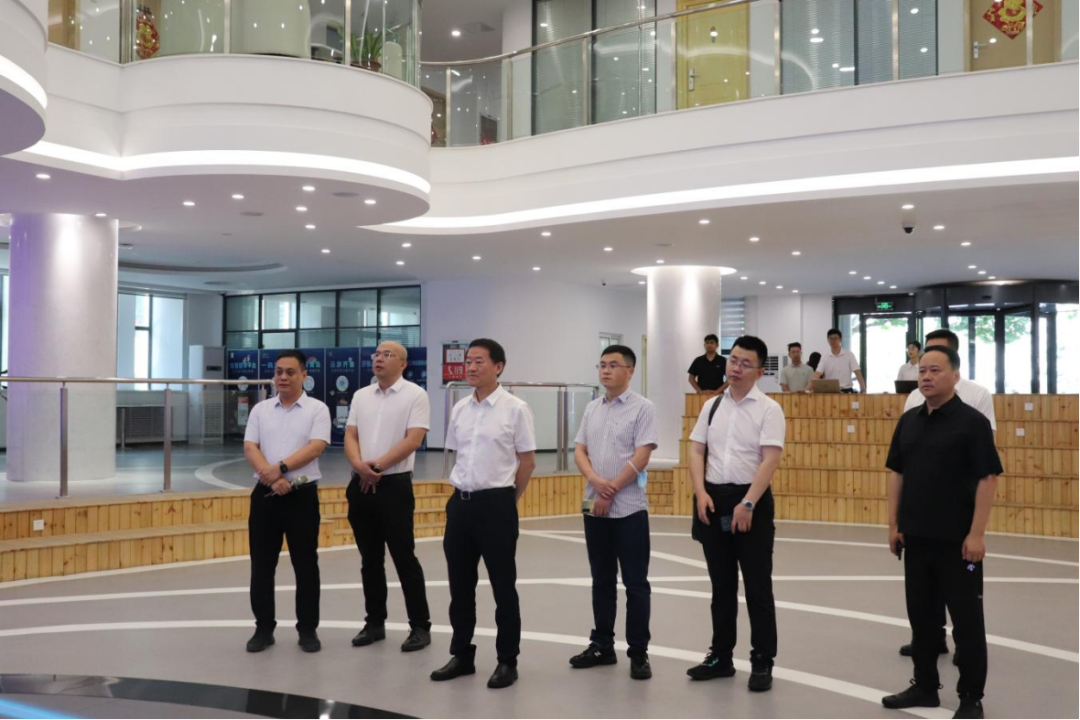 省尊龙凯时集团：“四个导向” 推动调查研究提质增效